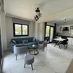 Deepxsuites Φετιγιέ
